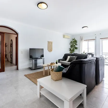 Casa Timor - Perfect For Exploring & Algarve 라고스