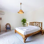 Casa Timor - Perfect For Exploring & Algarve Apartment