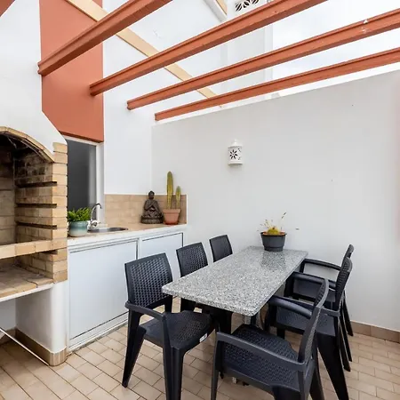 Apartamento Casa Timor - Perfect For Exploring & Algarve Lagos