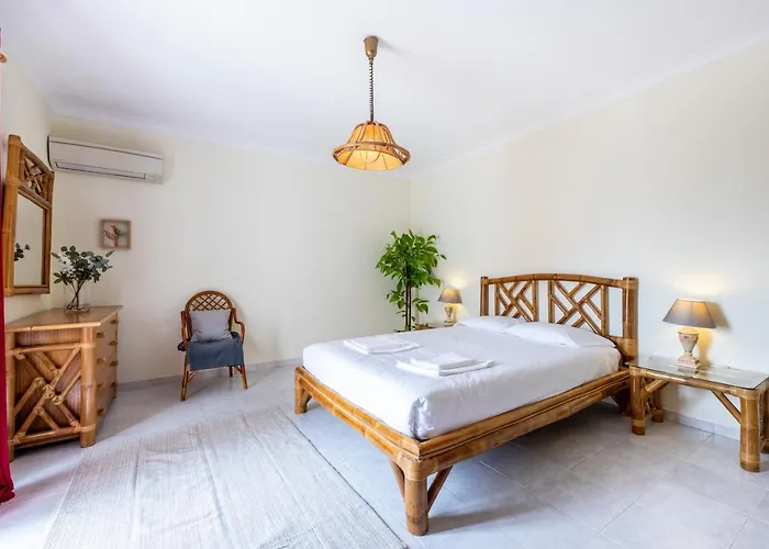 Casa Timor - Perfect For Exploring & Algarve 公寓